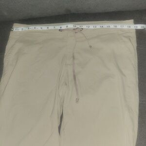Columbia Cream Athletic Shorts